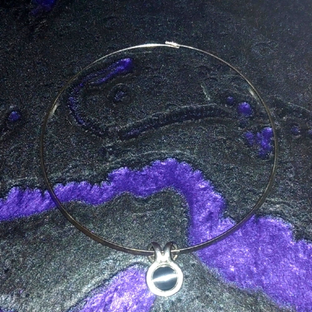 Vintage Elegant Silver & Black Pendant Choker Necklace * Locking Clasp * 5"